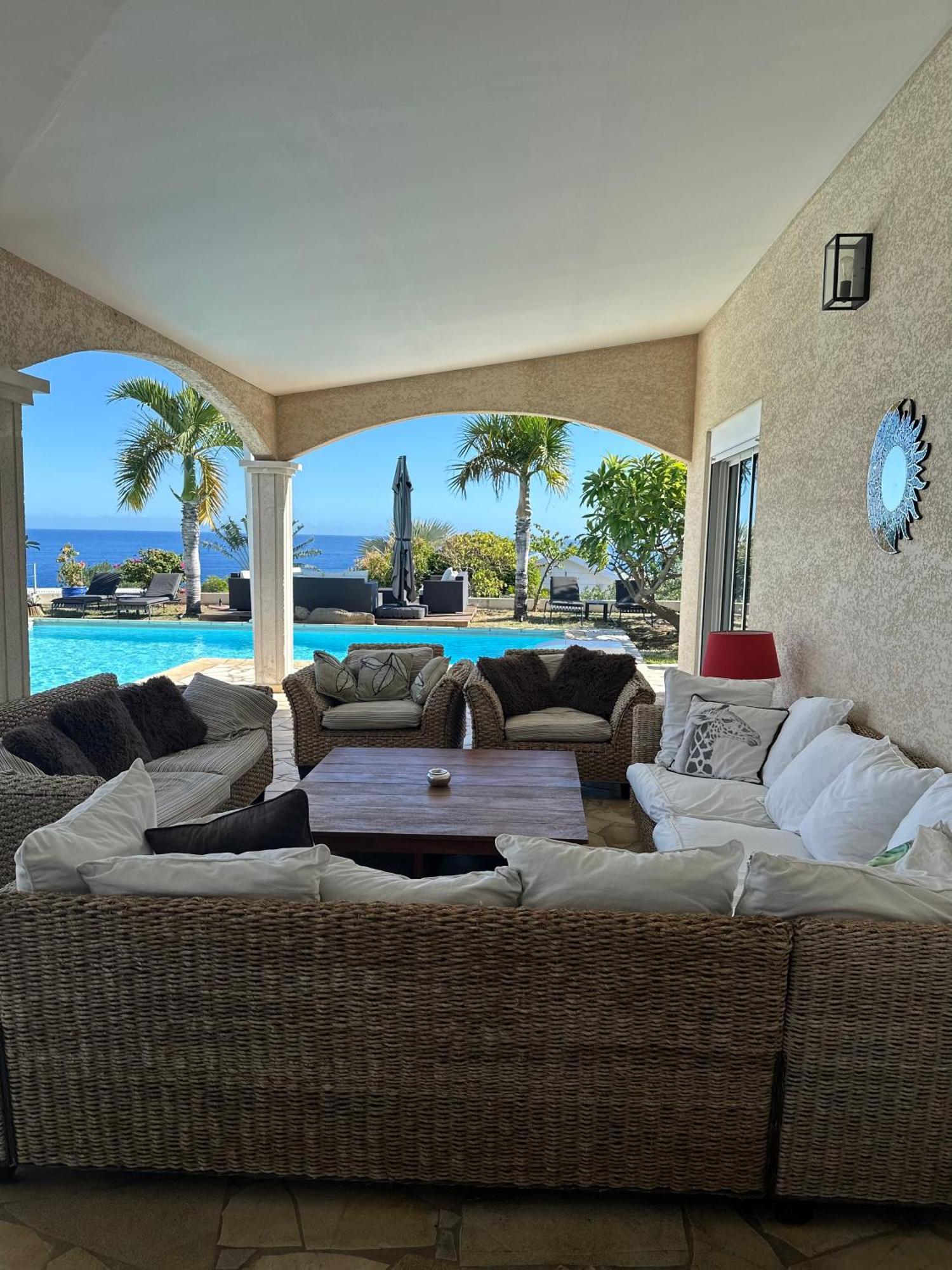 Villa Pointe Des Chateaux Vue Imprenable 圣勒 外观 照片